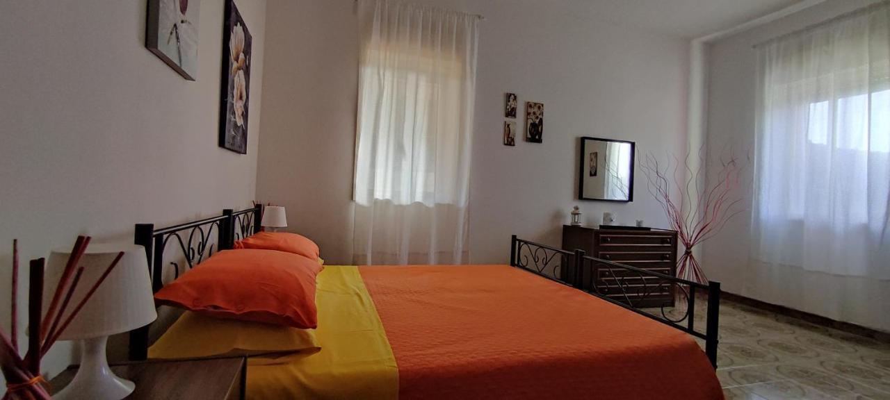 Maison Du Soleil Agnone Bagni Kültér fotó